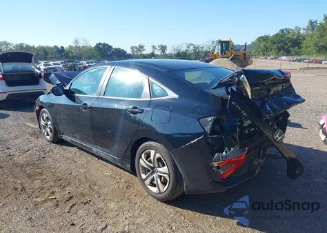 2016 Honda Civic Lx z USA, uszkodzony, nr VIN 19XFC2F53GE041921